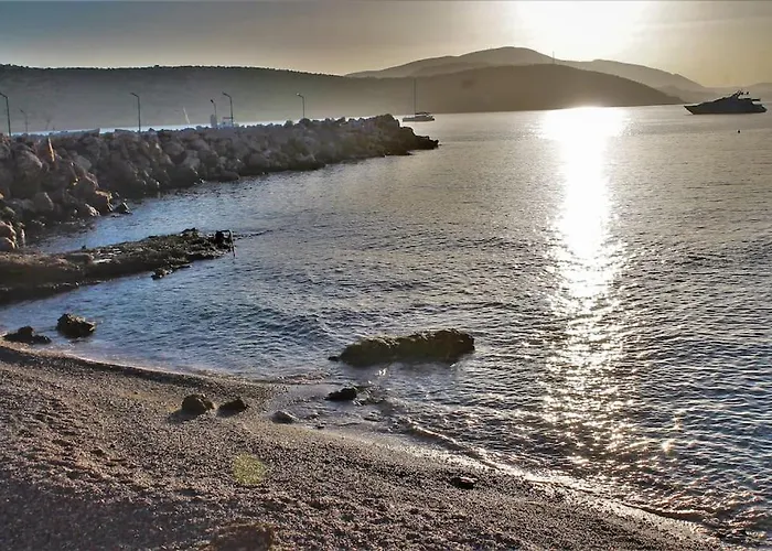 Athens Riviera Coast Apartment